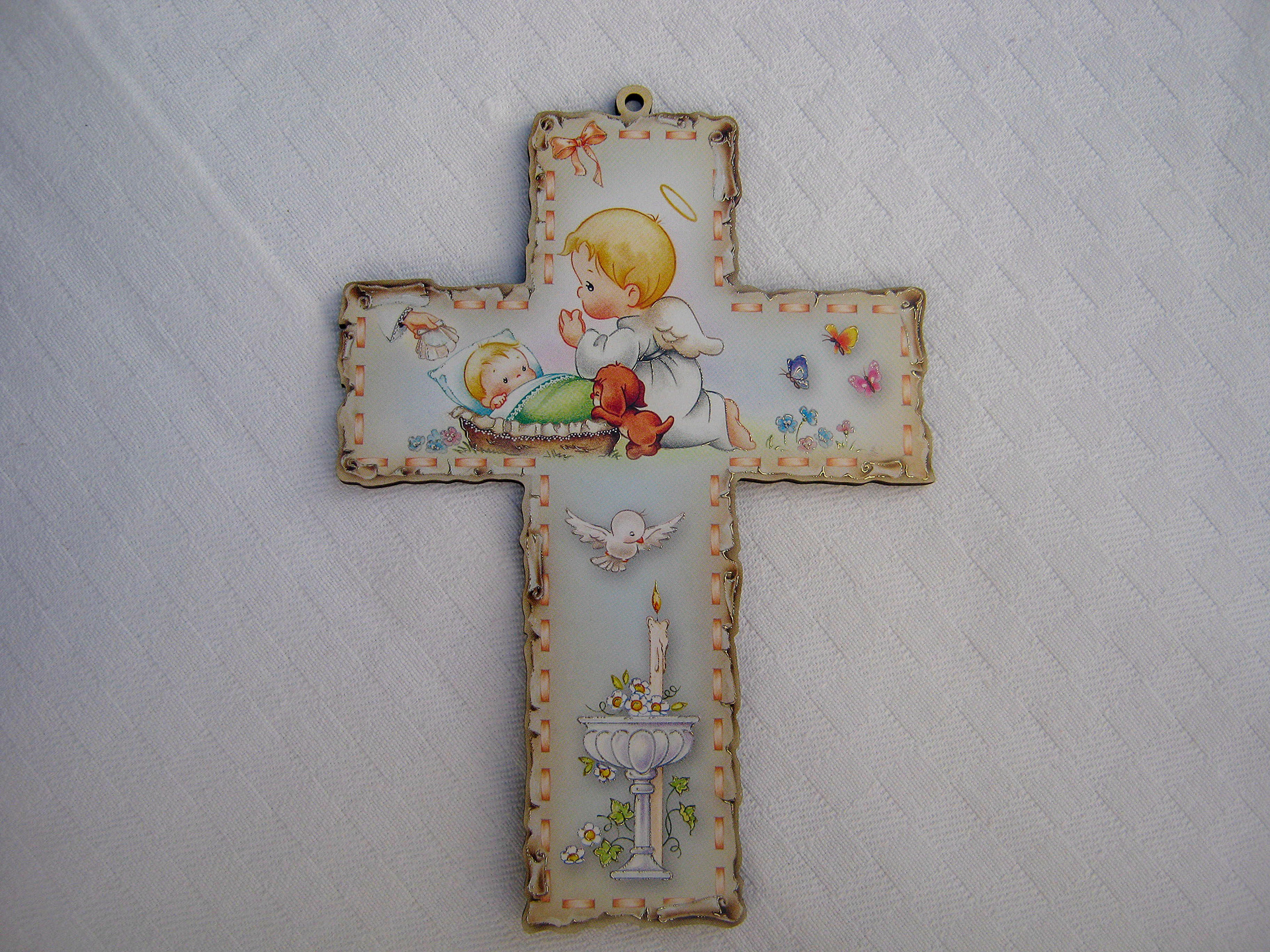 Croix chrétienne de Baptème Photo libre de droit Noble Nature