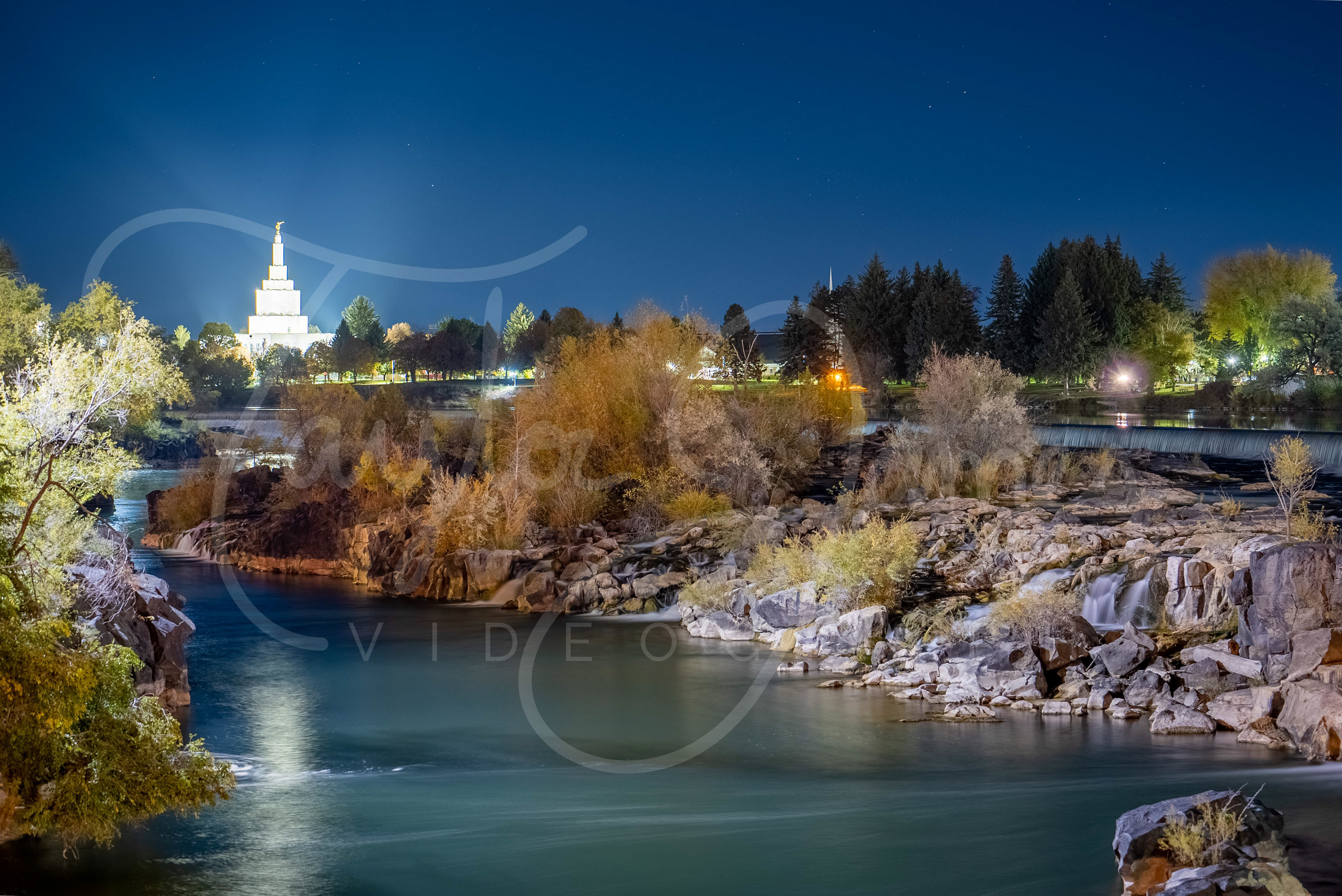 Idaho Falls Temple at Night