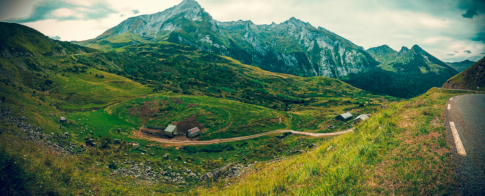 Col de Soulor, por Ferrières. Circo de Lítor y Aubisque al fondo.