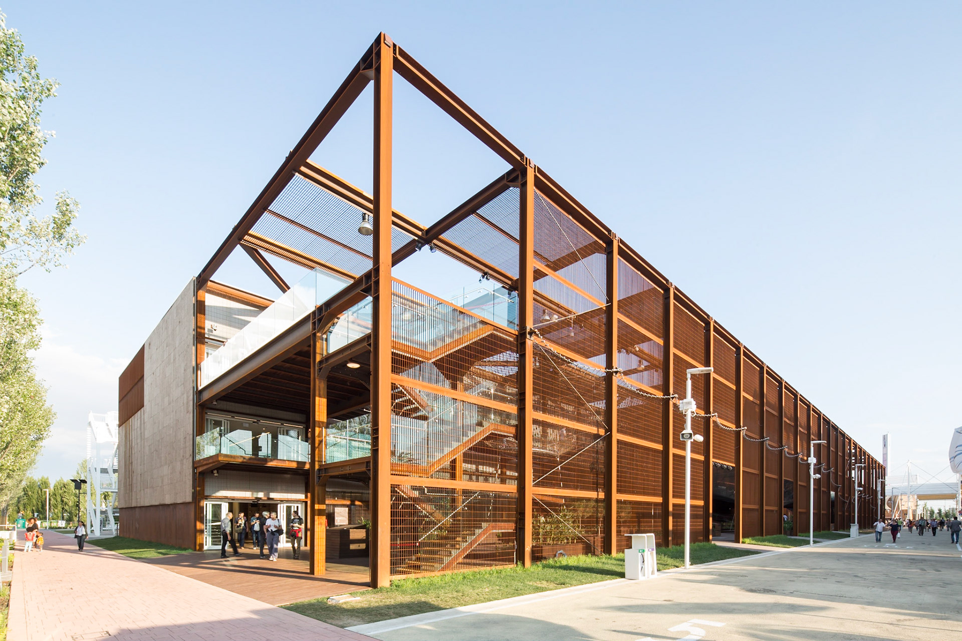 Brazilian Pavilion / Expo Milan 2015 / Studio Arthur Casas, Atelier Marko Brajovic