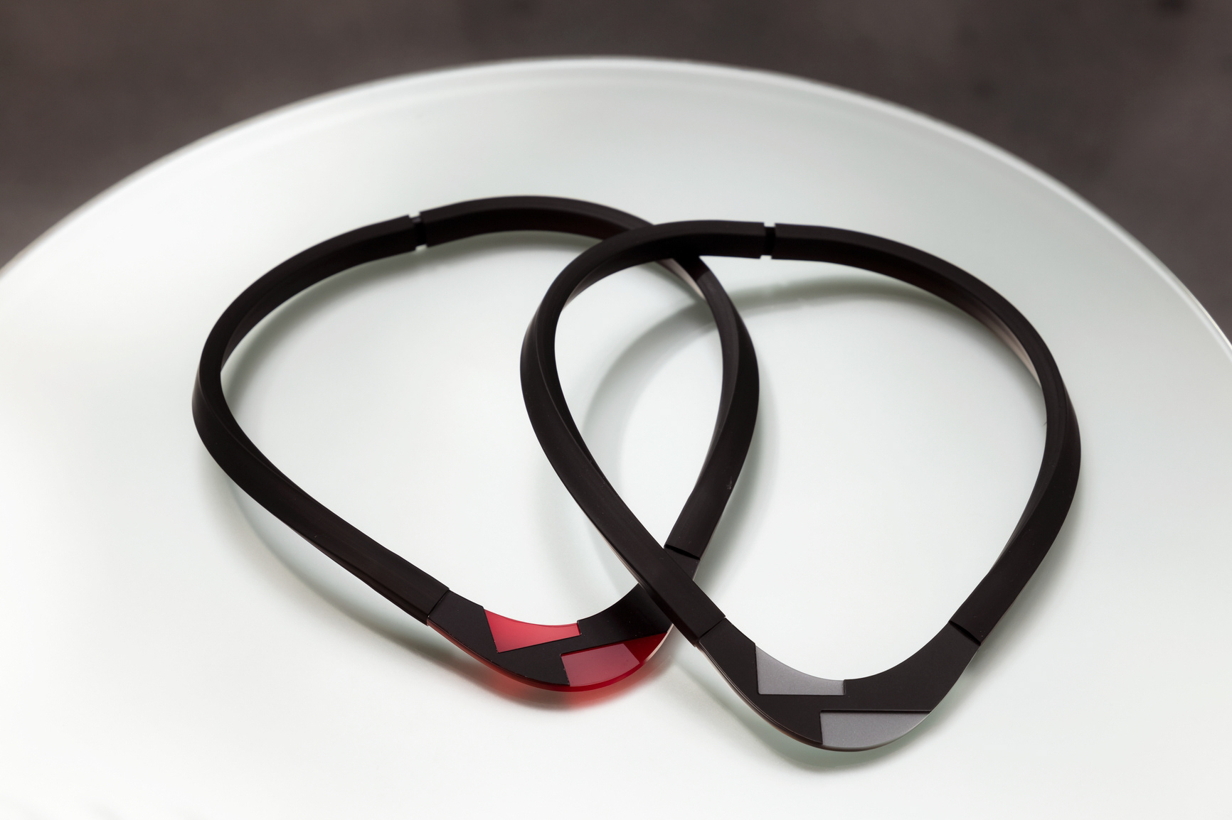 Collier plexi - 65€
