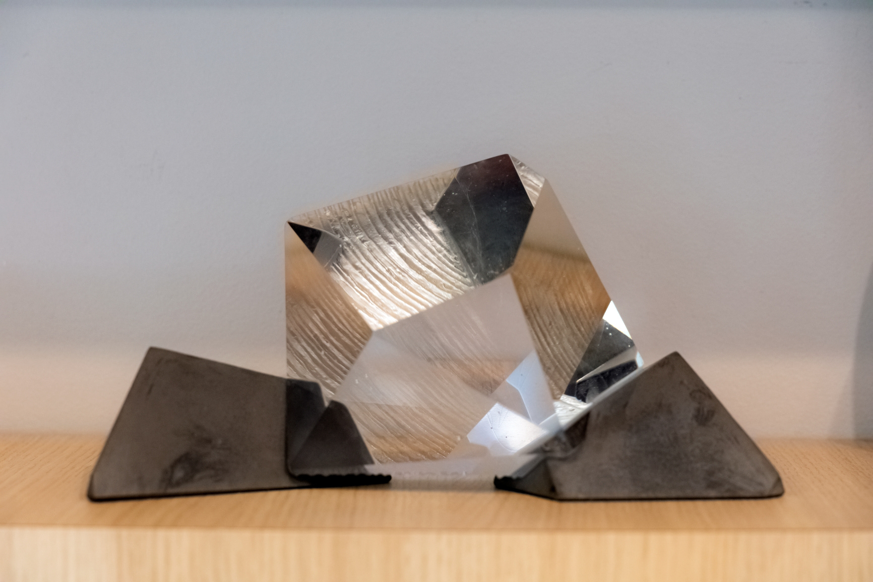 Le passage - Verre optique et ciment - 900€