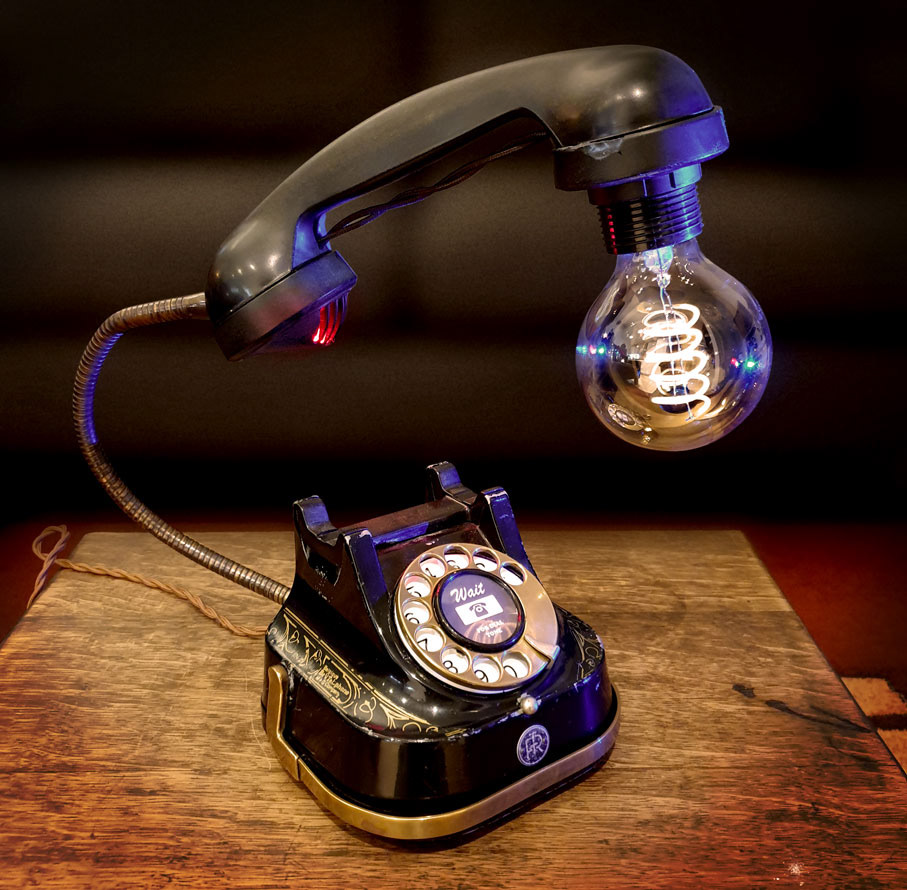 Unique Vintage Telephone Lamp