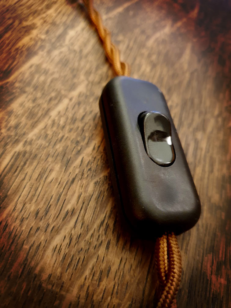 Inline switch with vintage braided cable