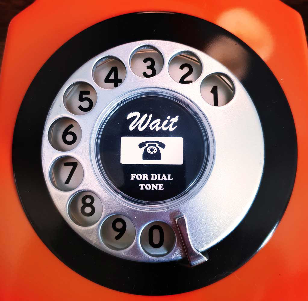 Wait for dial tone