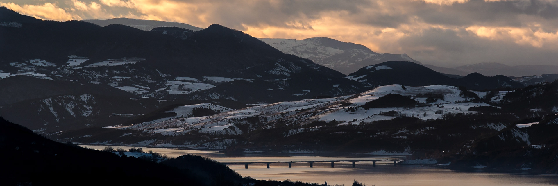 Lac de Serre-Ponçon - Hautes-Alpes