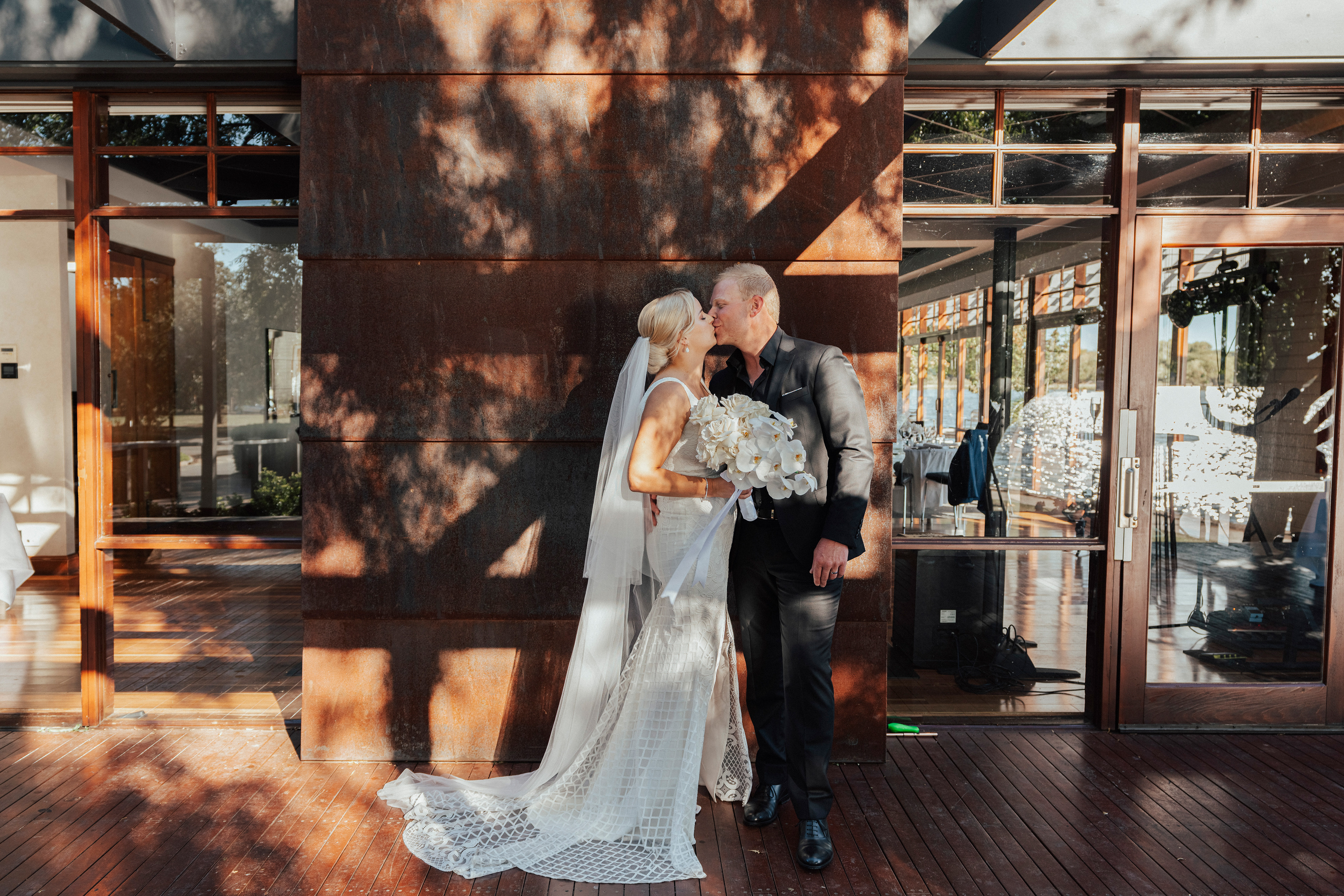 Canberra wedding photography in Boat House