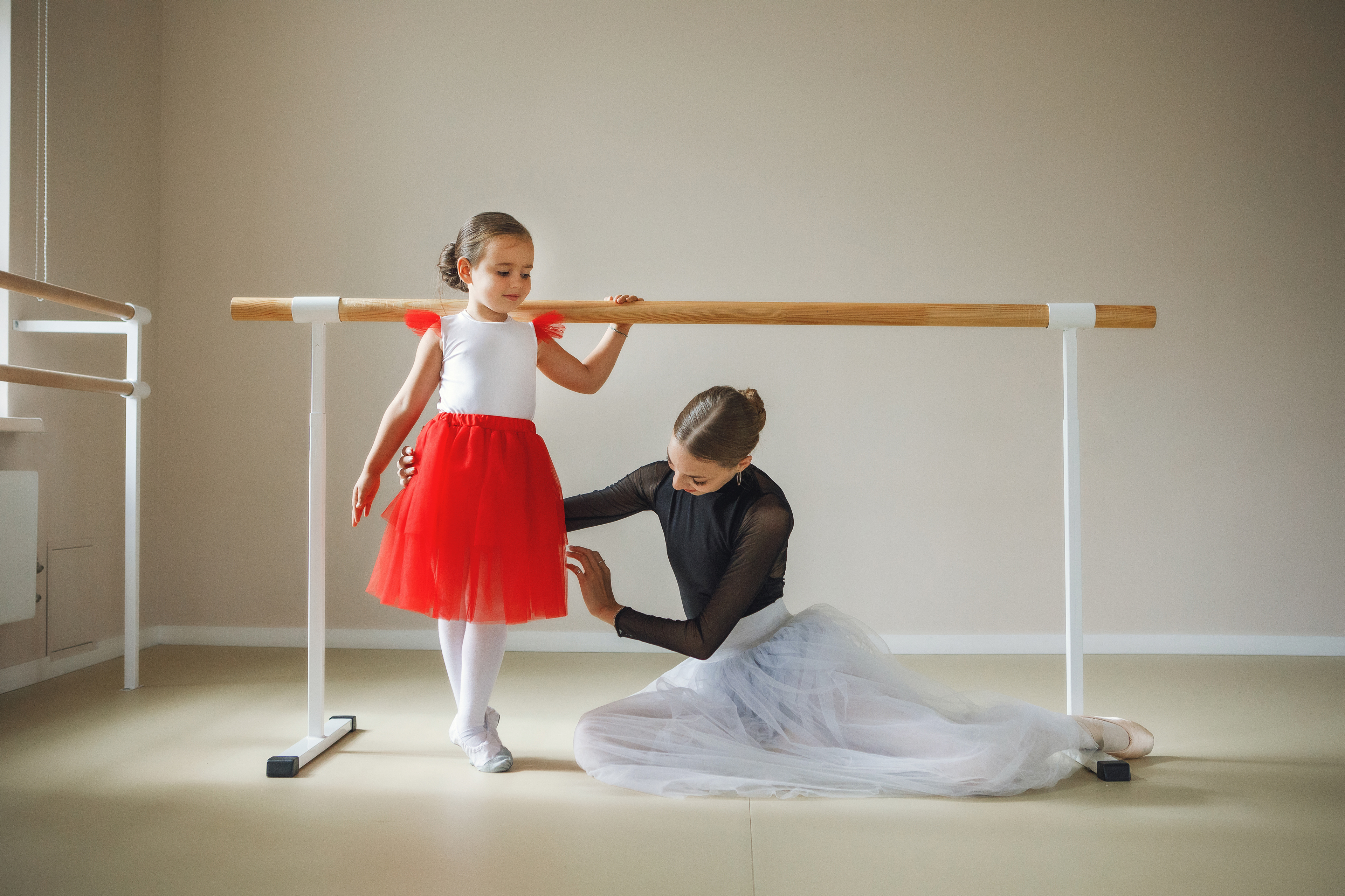 Группа ballet. Предметы для балета. Комплекты для балета. Палка для балета. Балет мальчики Казань.