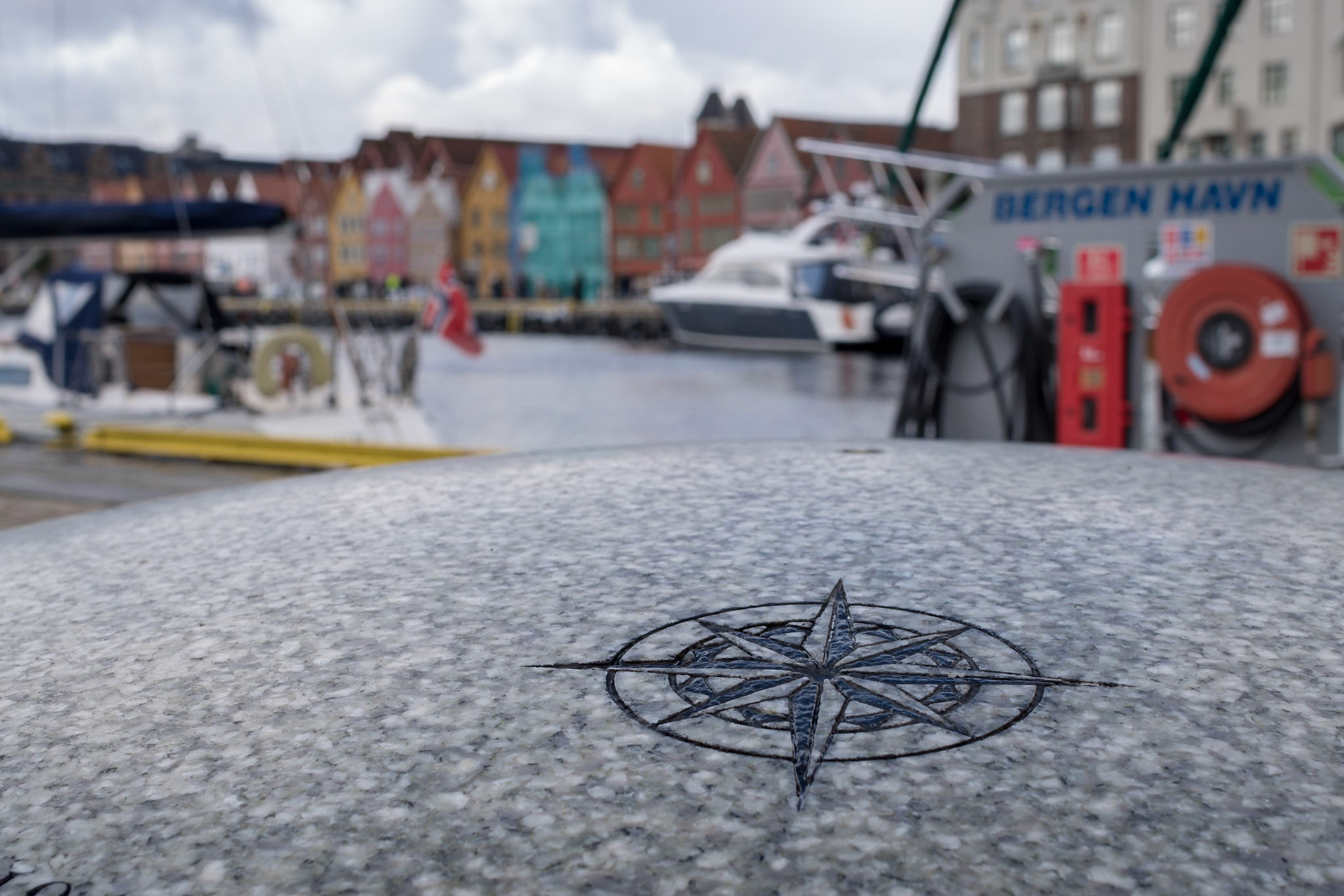 Sony ILCA-77M2 | DT 30mm F1.4 @ ISO 100 | 30 mm | f/8 | 1/60 s