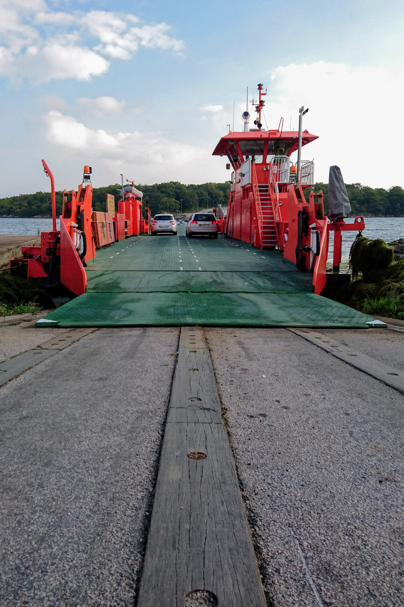 ISO 40 | 4.23 mm | f/2 | 1/500 s