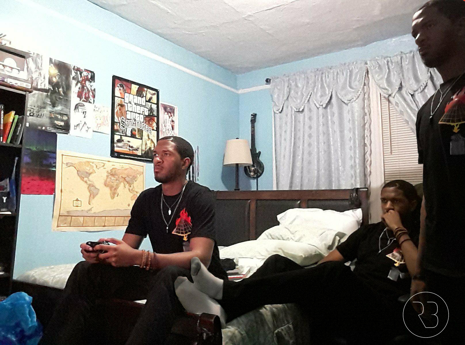 Creating duplicates of myself with adobe photoshop