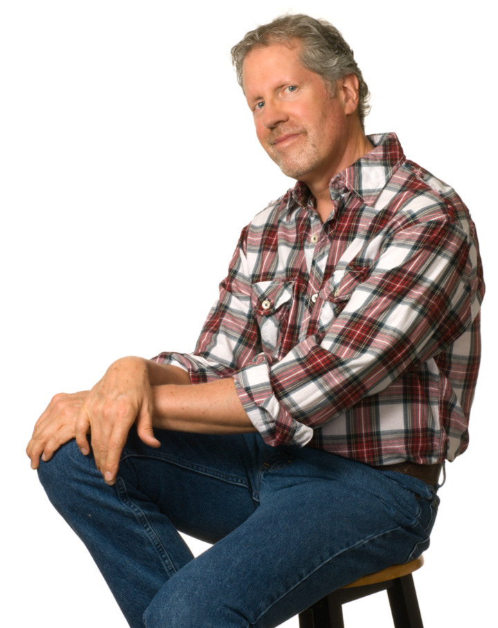 Portrait of photographer Scott Weaver