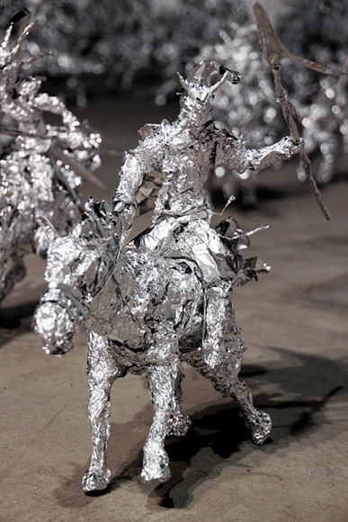 Title: The indignant Year:2009, Material:Kitchen Aluminum foil