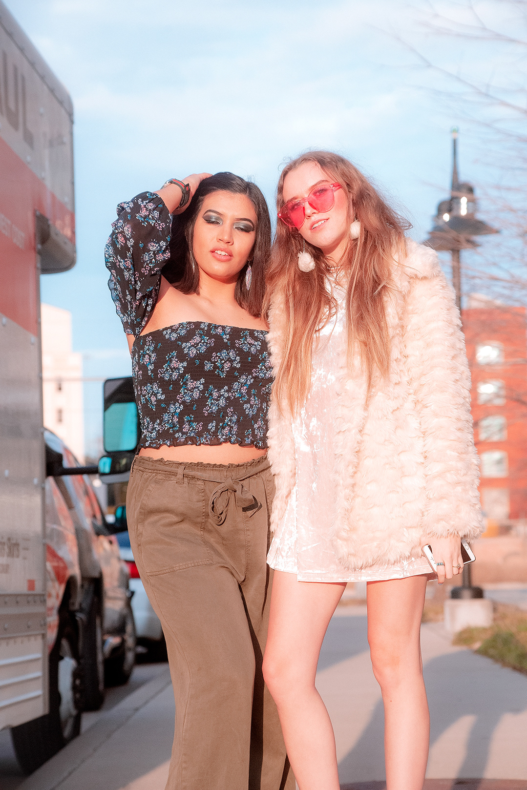 @athenadavidsun @dakotasalis