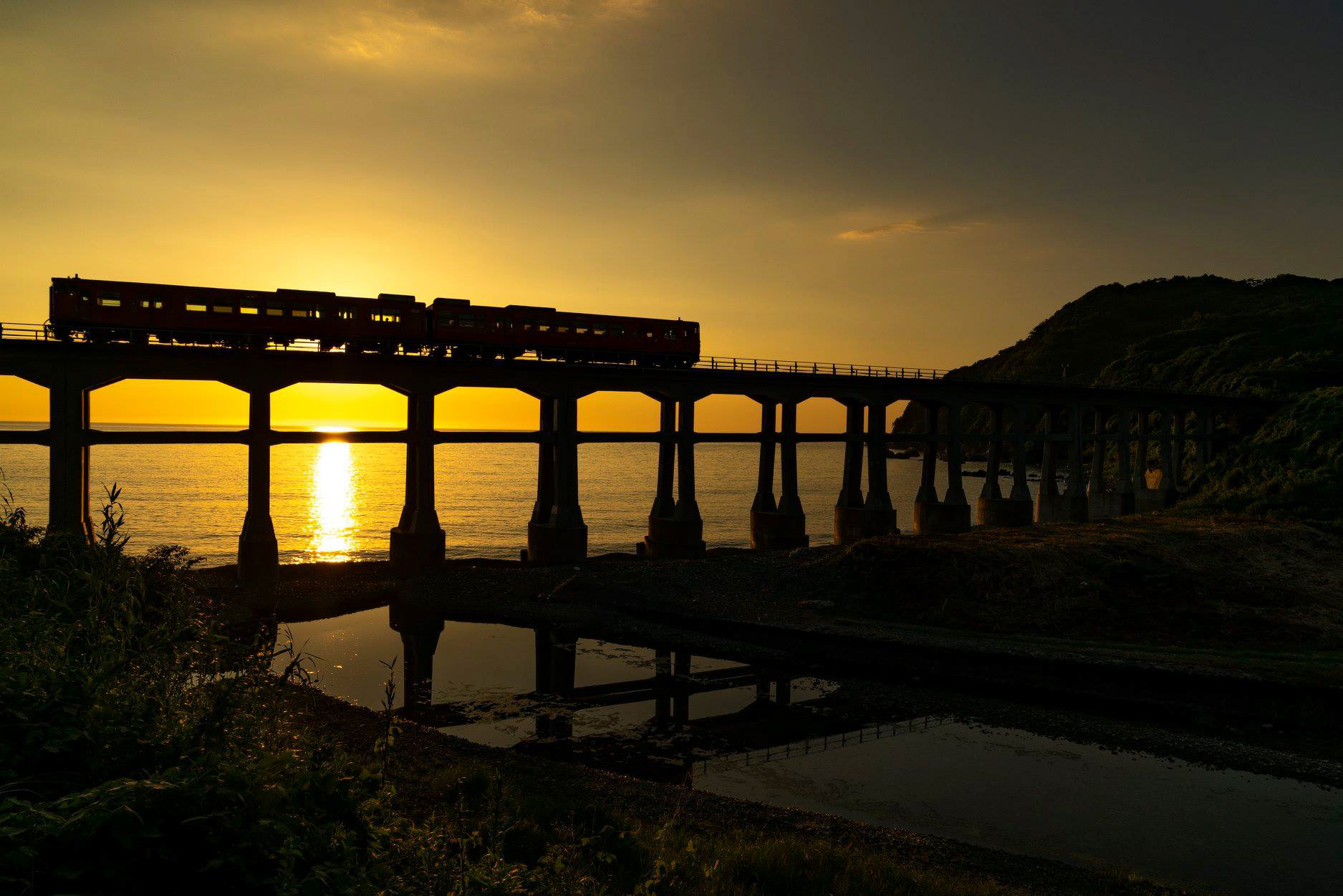 惣郷橋梁夕景／山口県阿武町