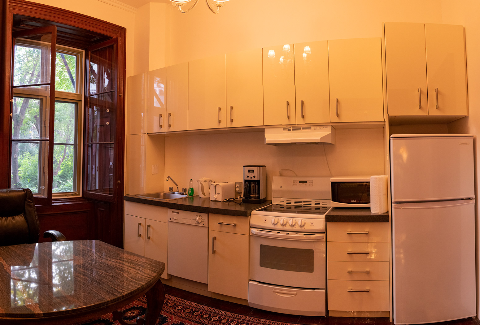 Equipped kitchen