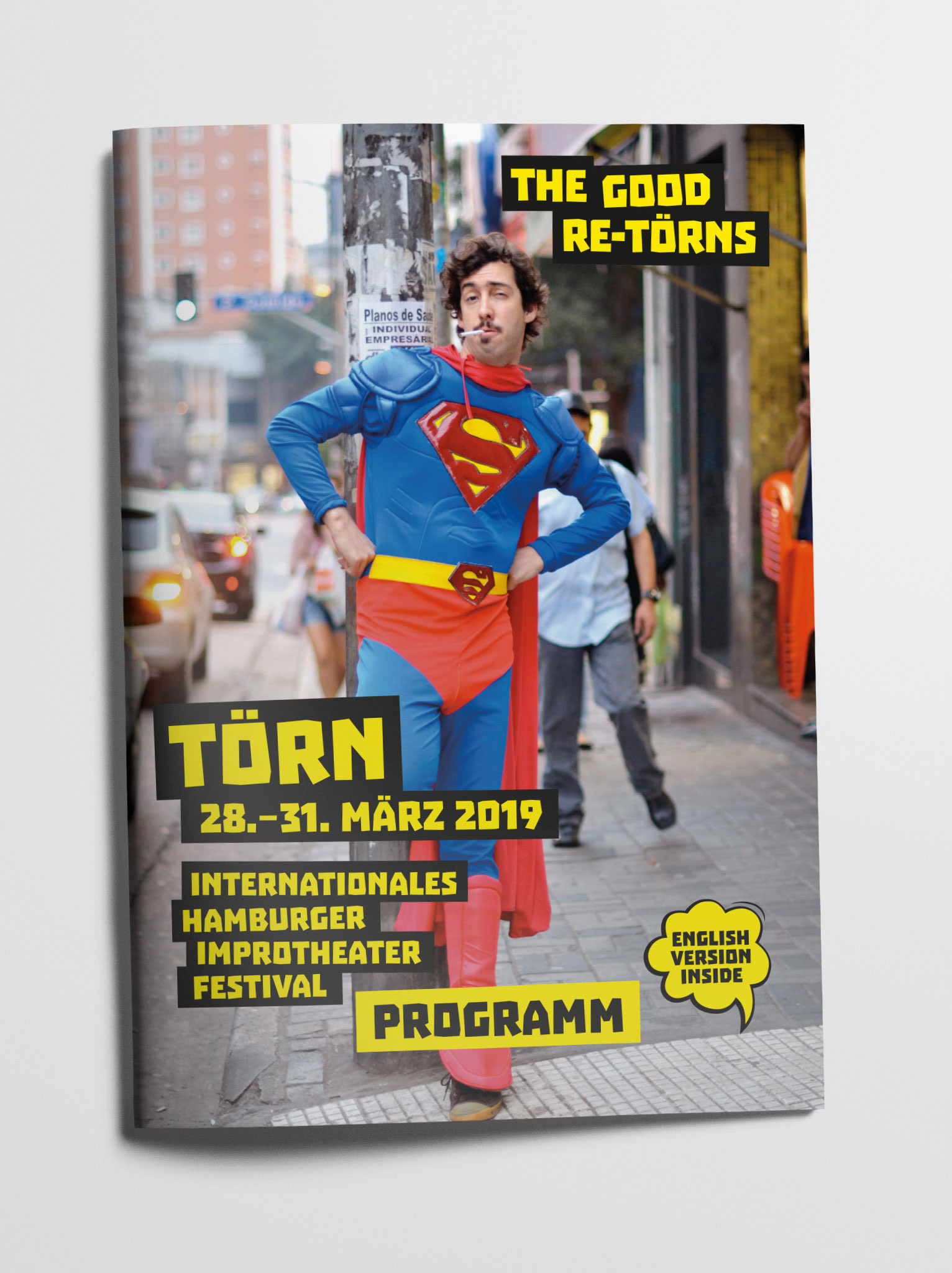 FOTO: GIGI KASSIS, COVERGESTALTUNG: FLORIAN TOPERNGPONG