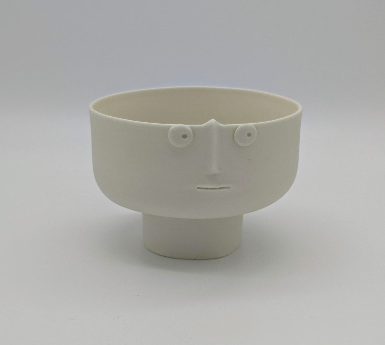 Pot "Visage" en porcelaine Petit modèle 52€