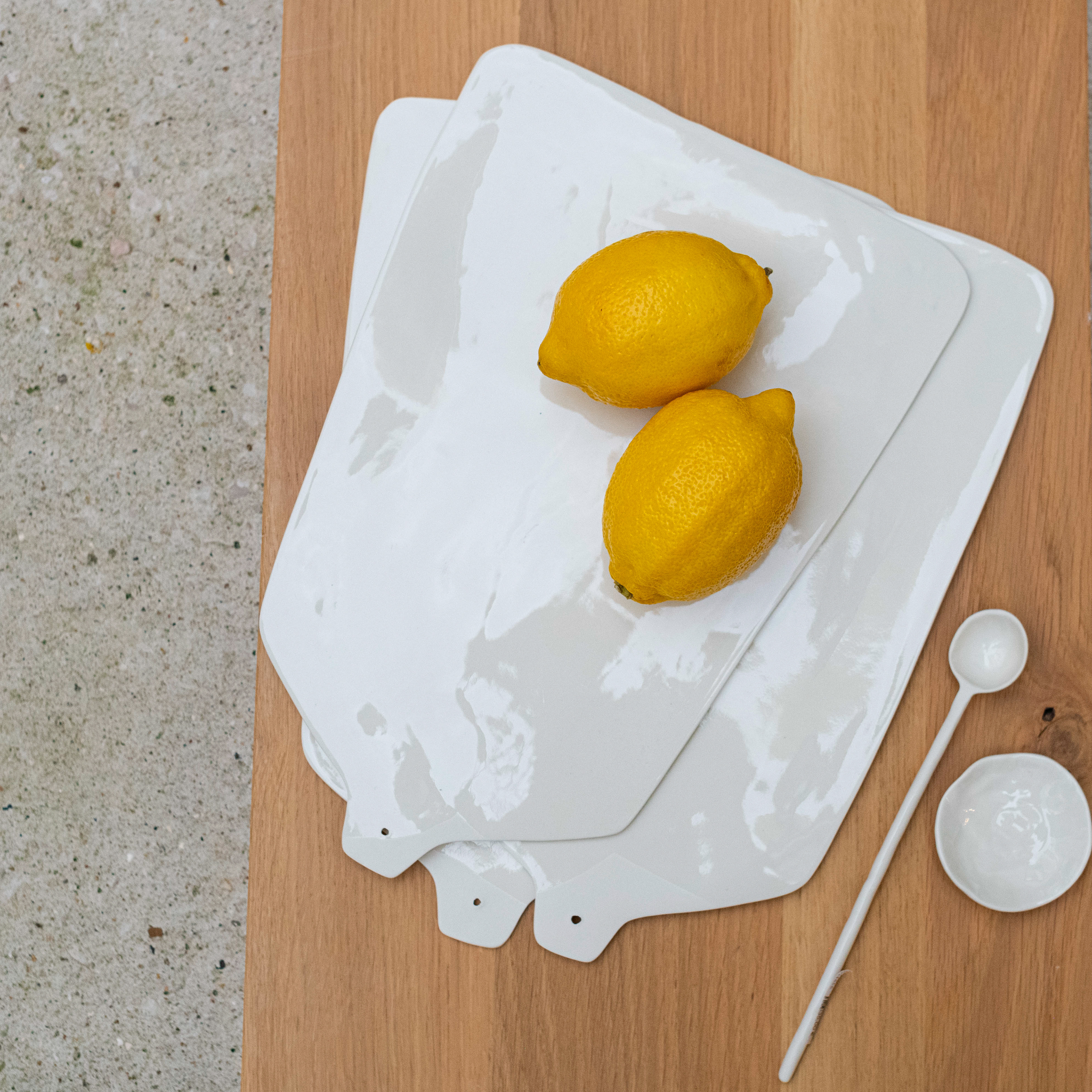 Cuillère - 35€ / Planche en porcelaine 50€