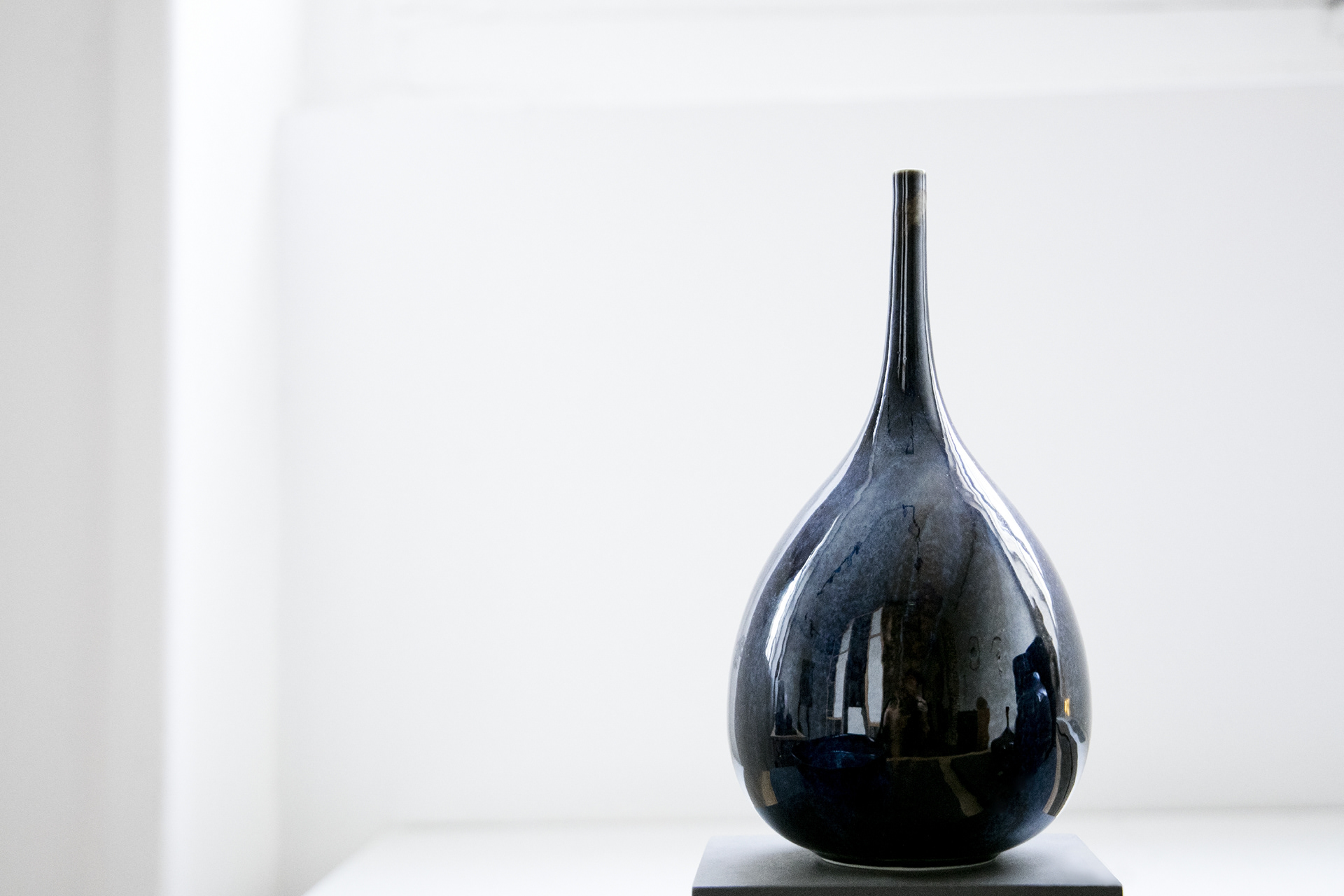 Soliflore en porcelaine - 190€