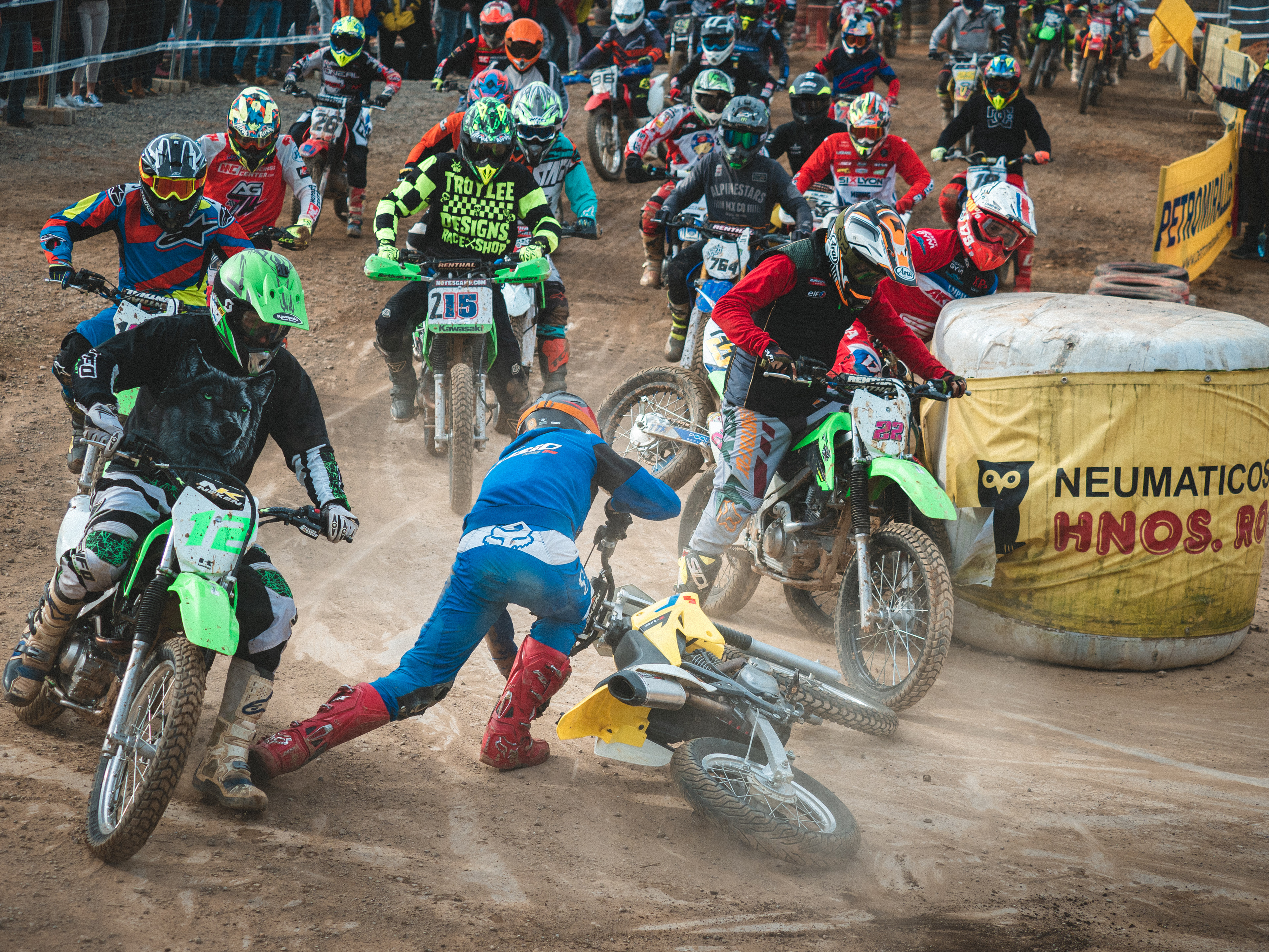 HOLESHOT