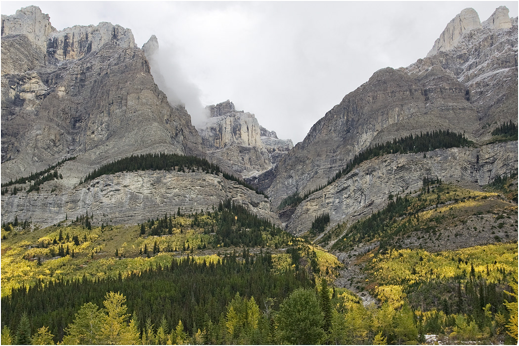 The Ramparts, Icefields Parkway, Banff NP