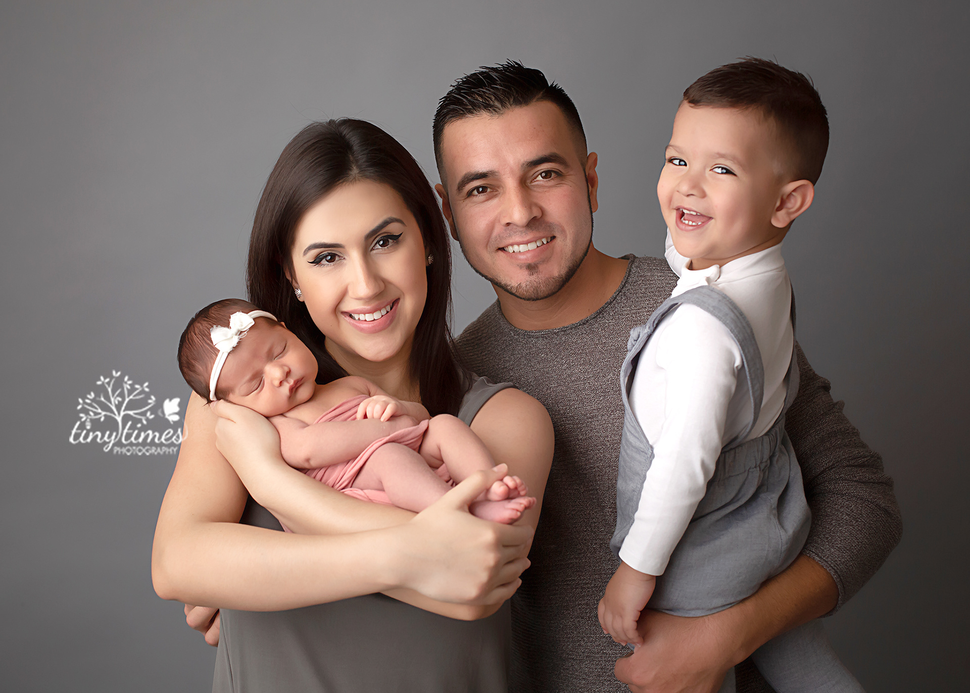 Vancouver Washington Newborn Photographer