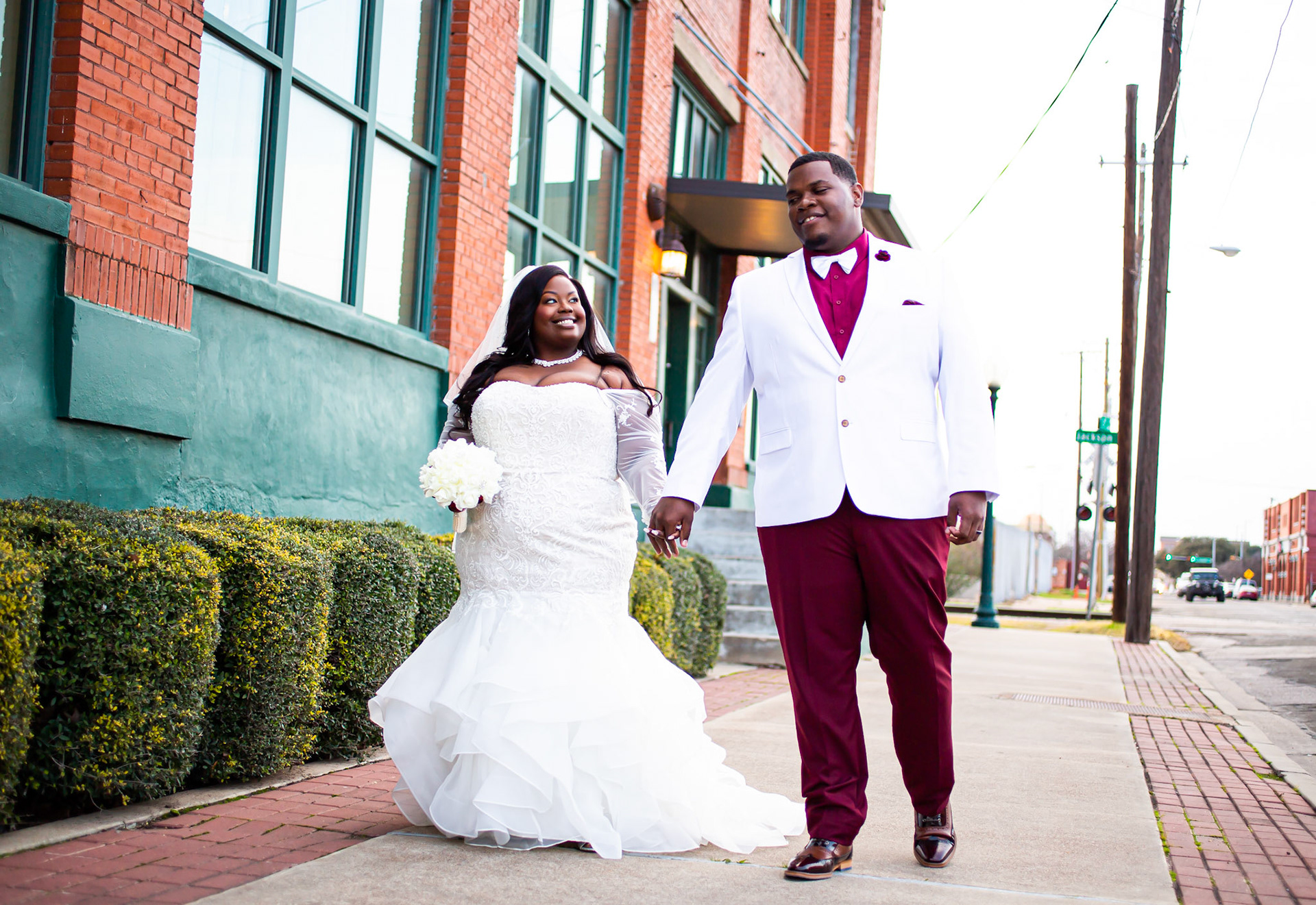 Waco Texas Wedding Photographer at the Phoenix Ballroom
