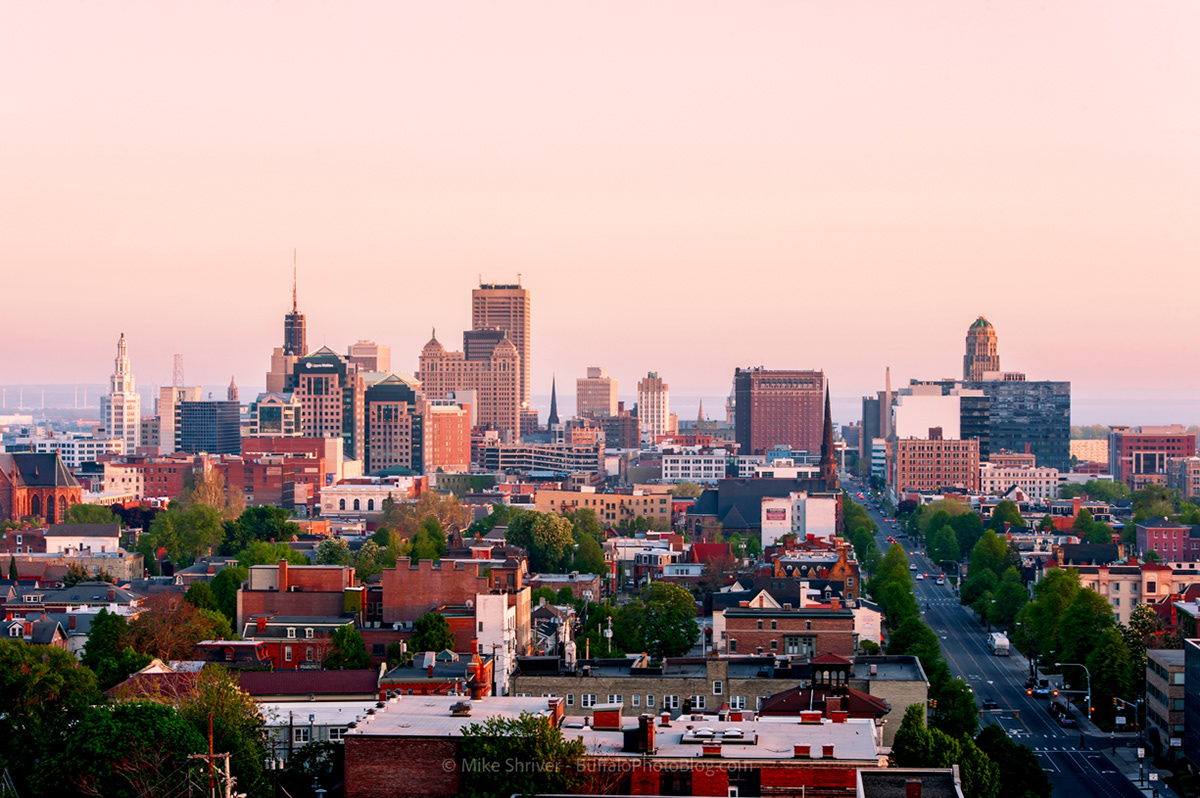 Photography of NY skyline of buffalo