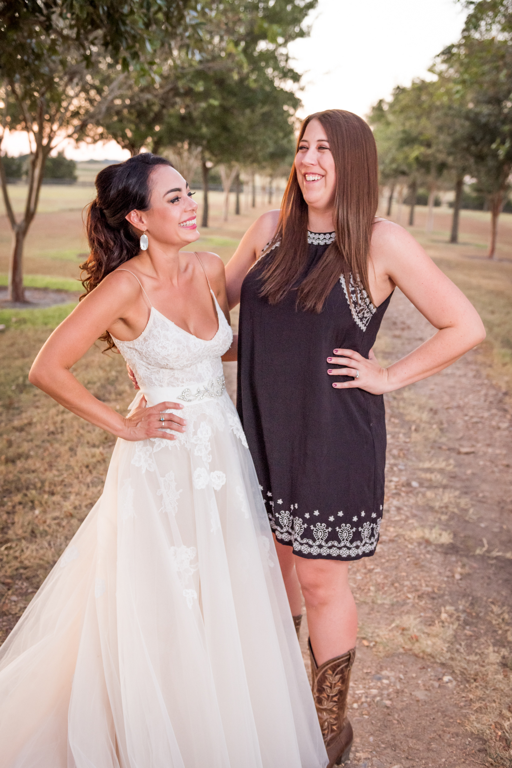 Wedding Day Photos taken in Brenham, TX by Wedding Photographer Aaron Resop @ permavista ranch & resort, Brenham, TX 77833