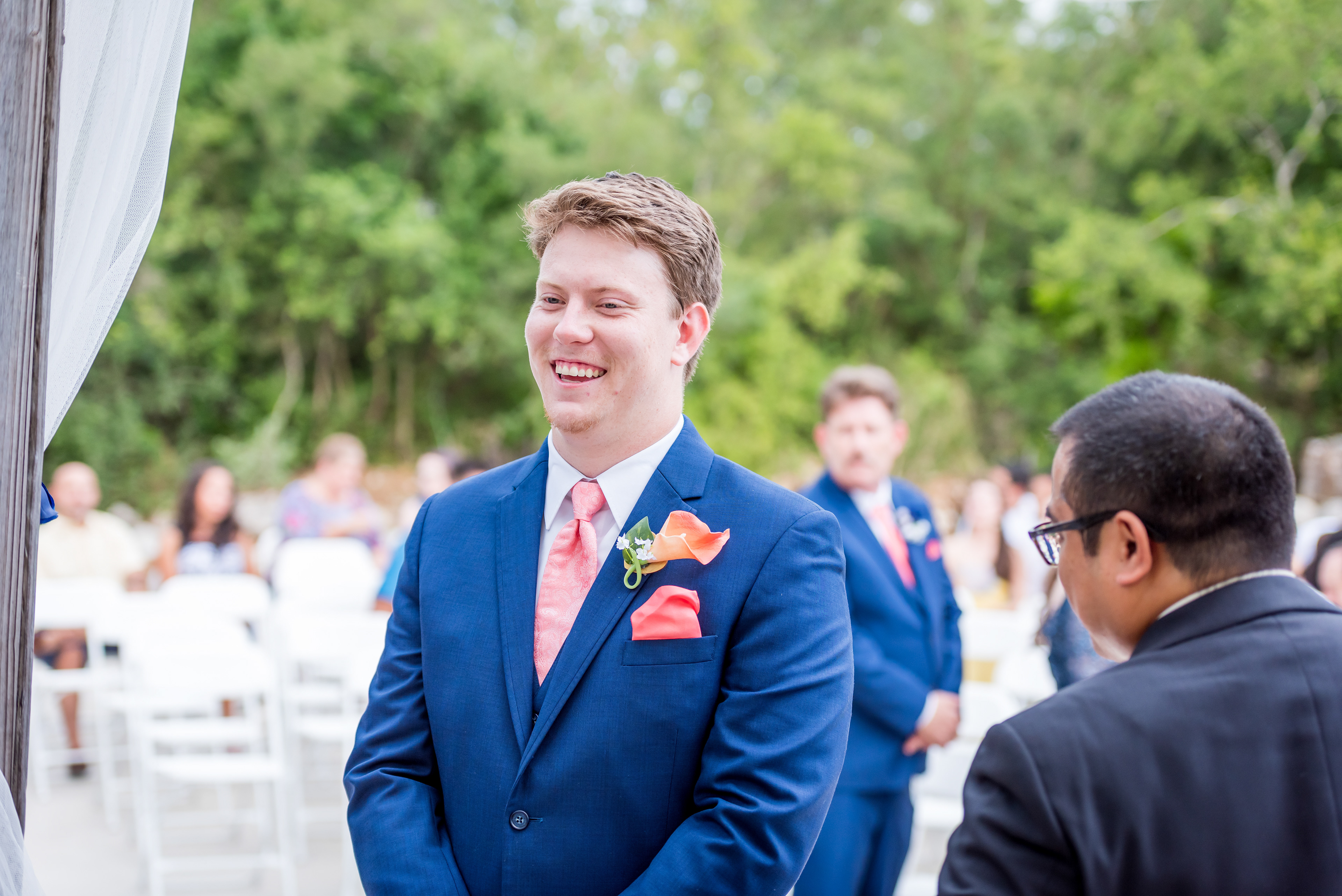 Wedding Day Photos taken in Seguin, TX by Wedding Photographer Aaron Resop @ Geronimo Oaks - Weddings and Events, 1377 Dietert Rd, Seguin, TX 78155