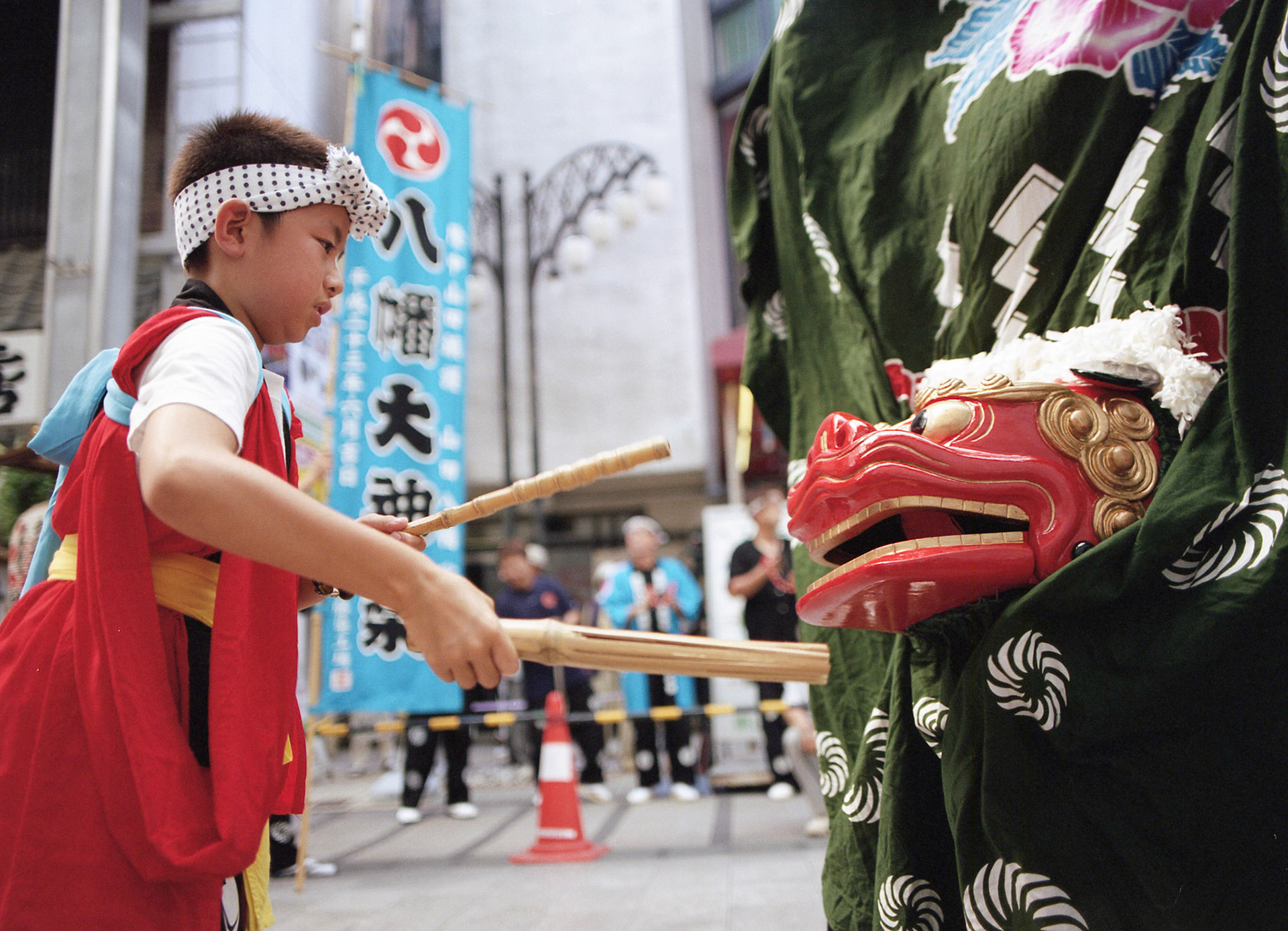 八幡大神楽【もりおか郷土芸能フェスティバル2012】