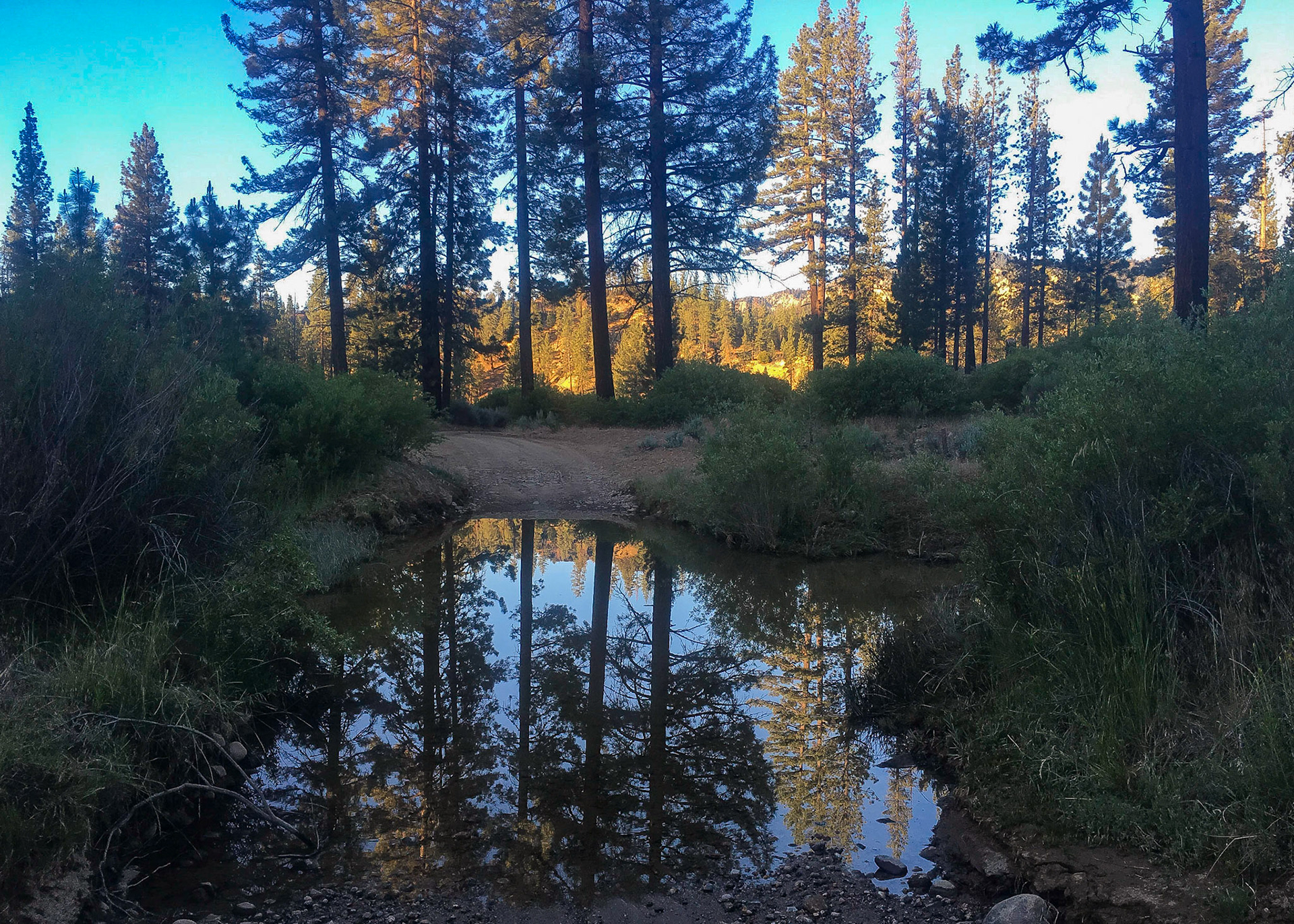 vert_angle_deg=-0.7 / horiz_angle_deg=0.5