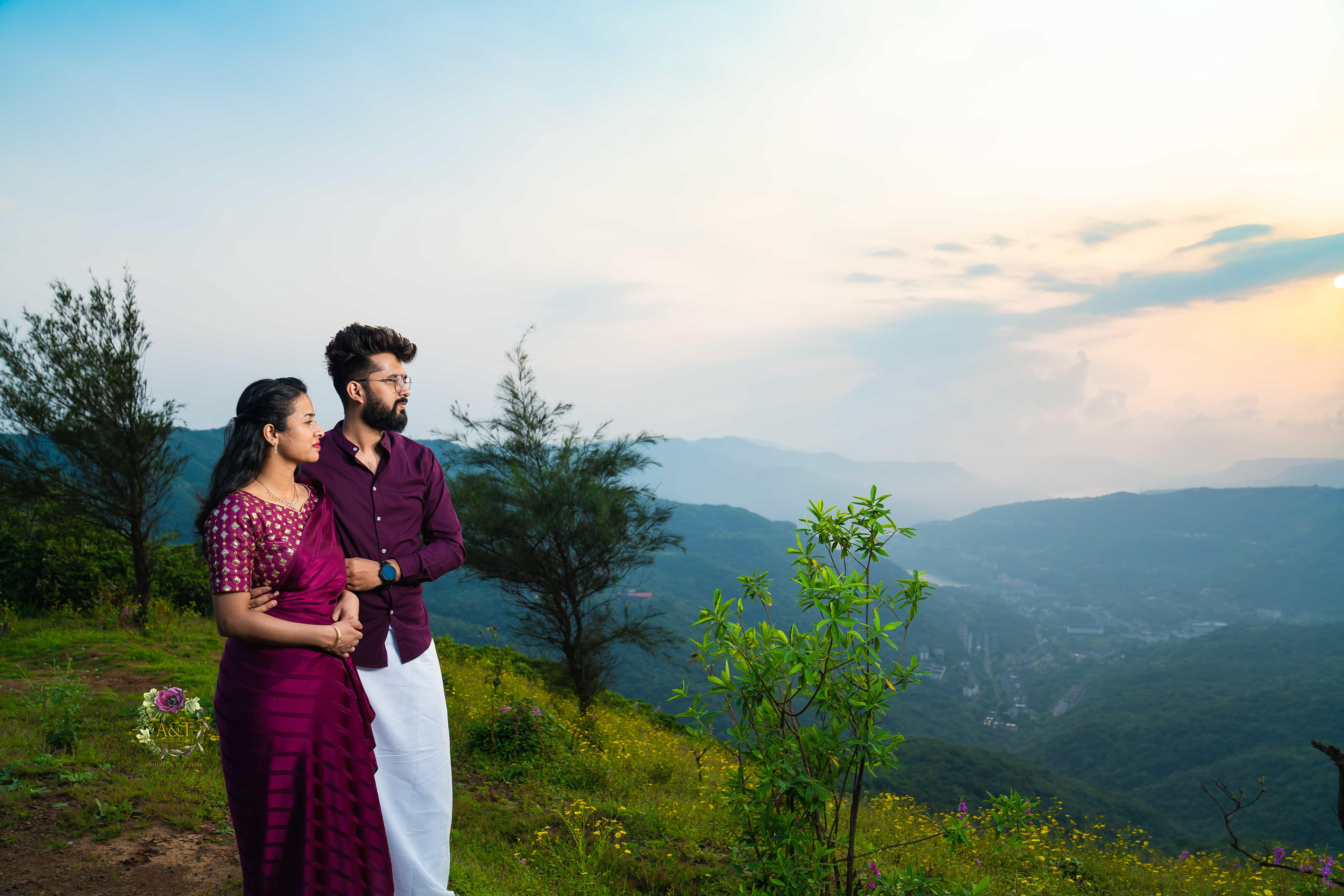 It was a wonderful scenery at Lavasa where we shot Pre wedding Shoot of Abhinav and Diya