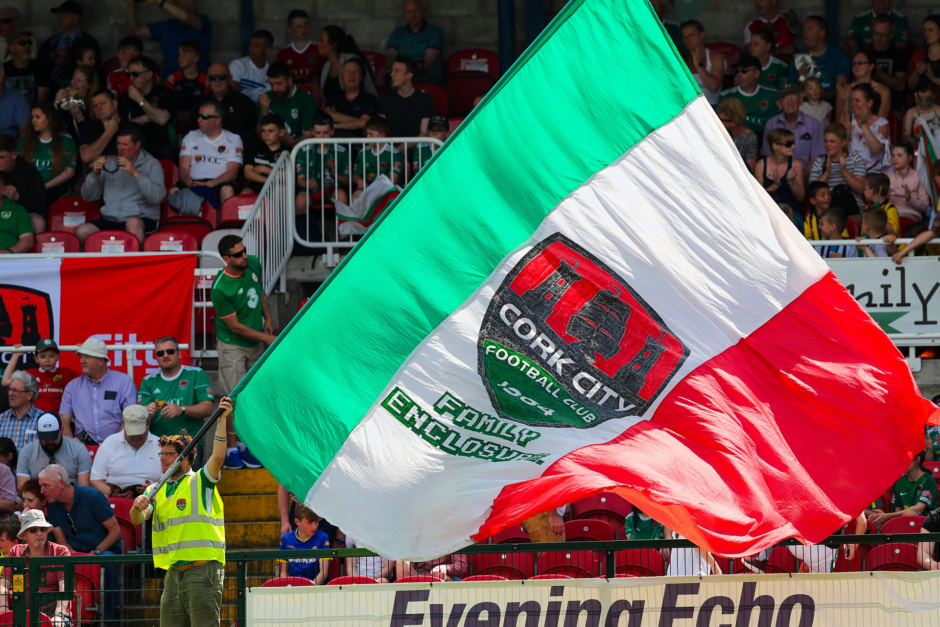 Cork City Fc Stadium / Cork City Fc In Curraheen Groupon / Supporting