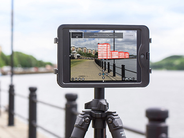 EYEVIEW can be used on a tripod mounted device