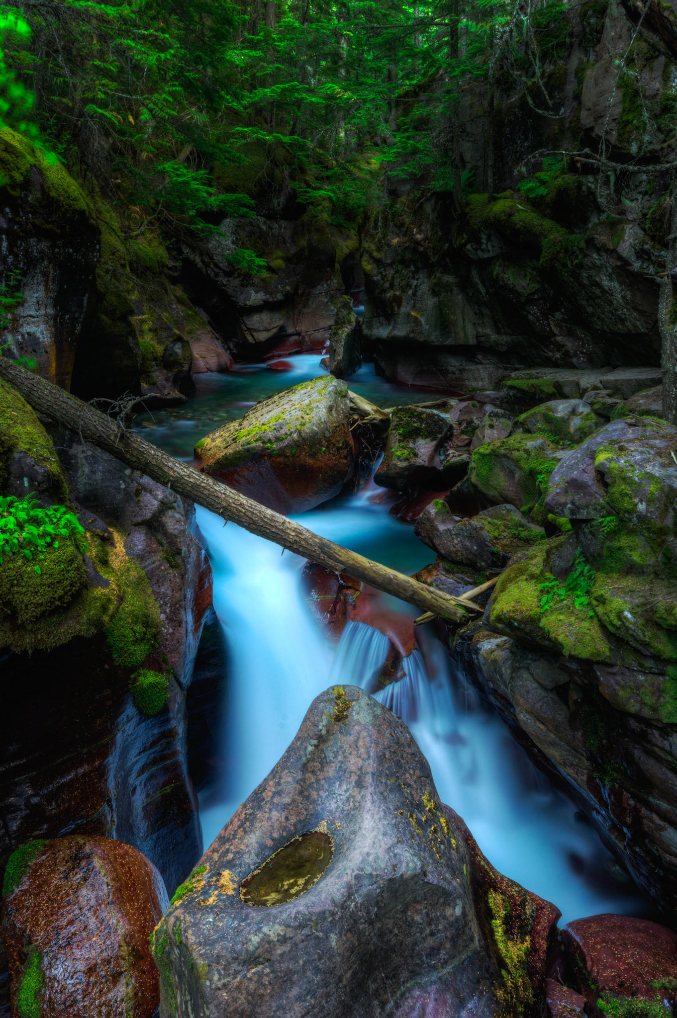 Avalanche CreekGlacier National ParkJuly 30, 2015This is an HDR image consisting of 5 exposures merged in Photomatix Pro. Additional processing in Lightroom and Photoshop.PENTAX K-3, Sigma 10-20mm f/4-5.6 EX DCISO 100 20 mm  10.0 sec at ƒ / 20