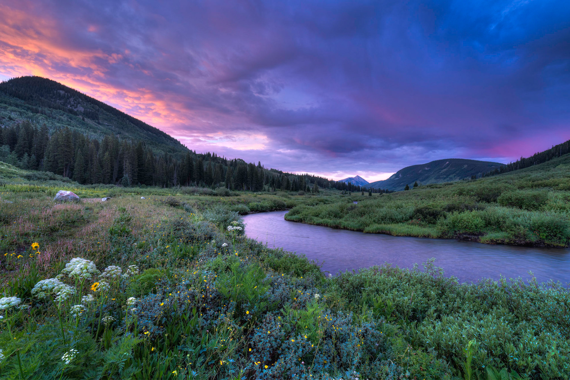 Sunrise along the East River, near the former town of Gothic.Crested Butte, ColoradoJuly 11, 2017This is an HDR image consisting of 5 exposures merged in Photomatix Pro. Additional processing in Lightroom and Photoshop.PENTAX K-1, HD PENTAX-D FA 15-30mm F2.8ED SDM WRISO 100 15 mm  0.3 sec at ƒ / 16