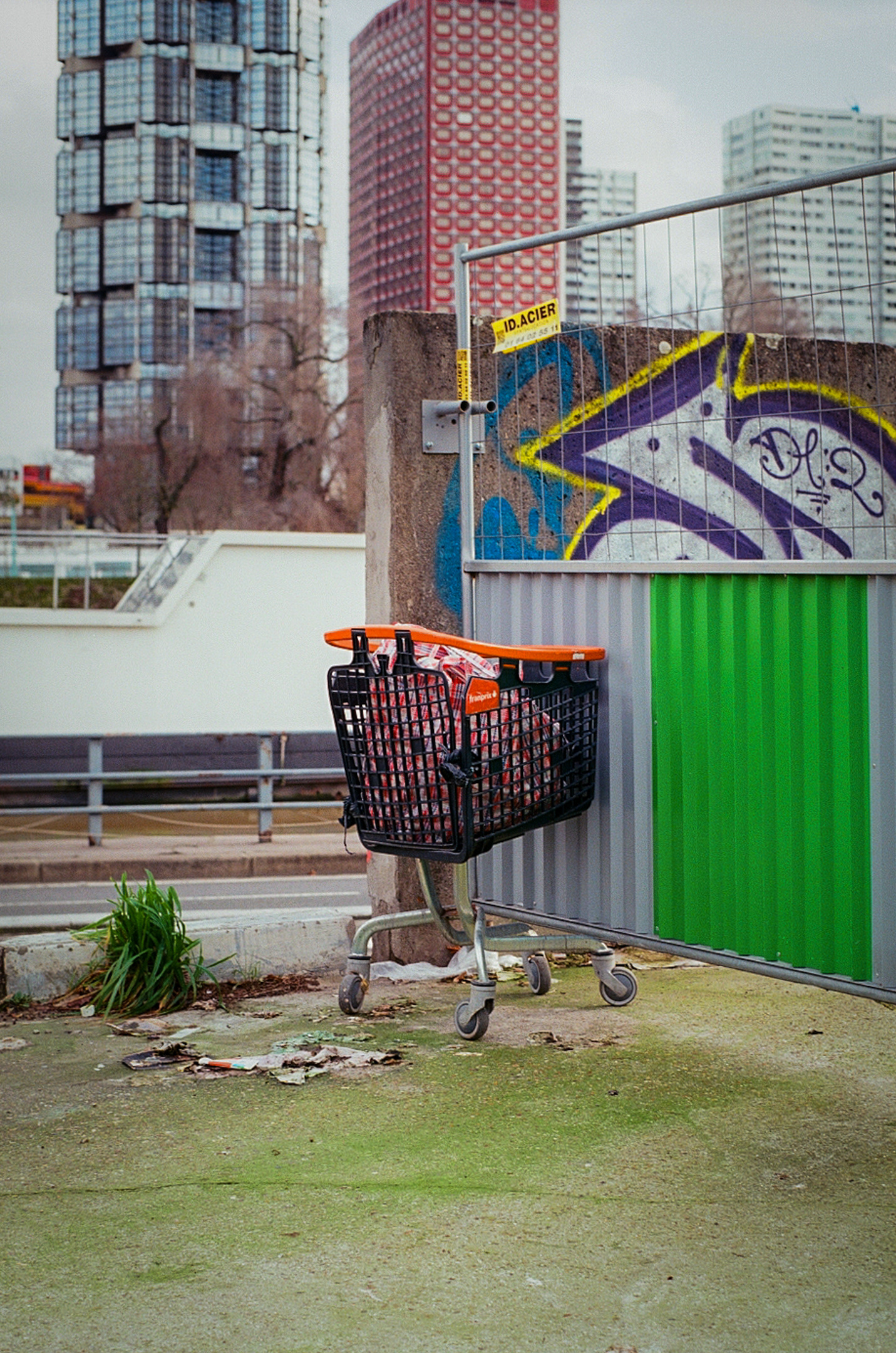 Voigtländer BESSA R2M • Kodak EKTACHROME 100 • 2021