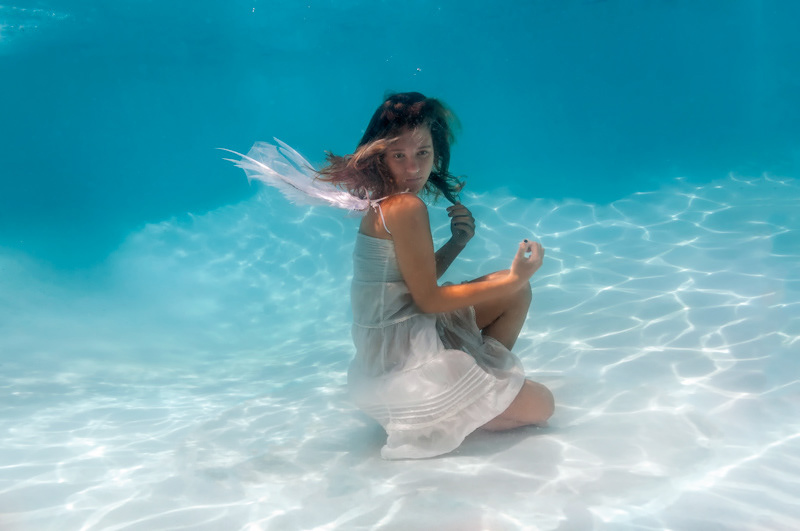 Elena Kalis Underwater Photography Fallen