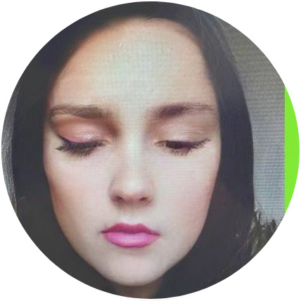 lore gold (face morphed real fake)