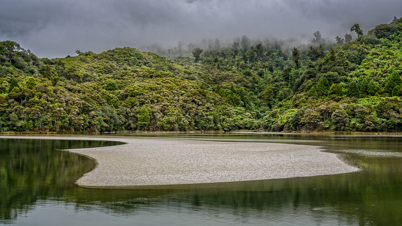 Whanganui Inlet - Tasman