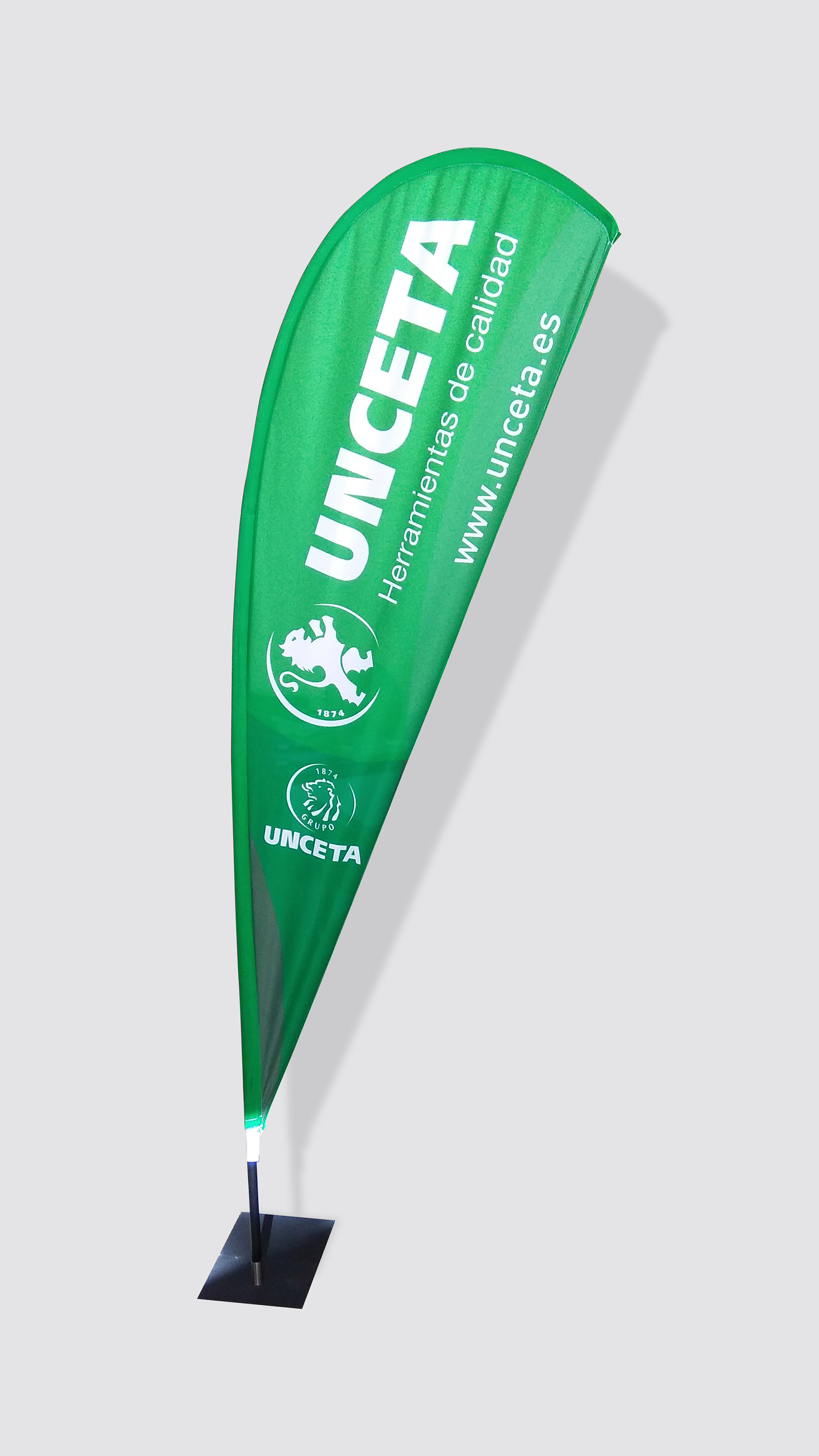 Banderolas. Diseño y producción para evento deportivo.