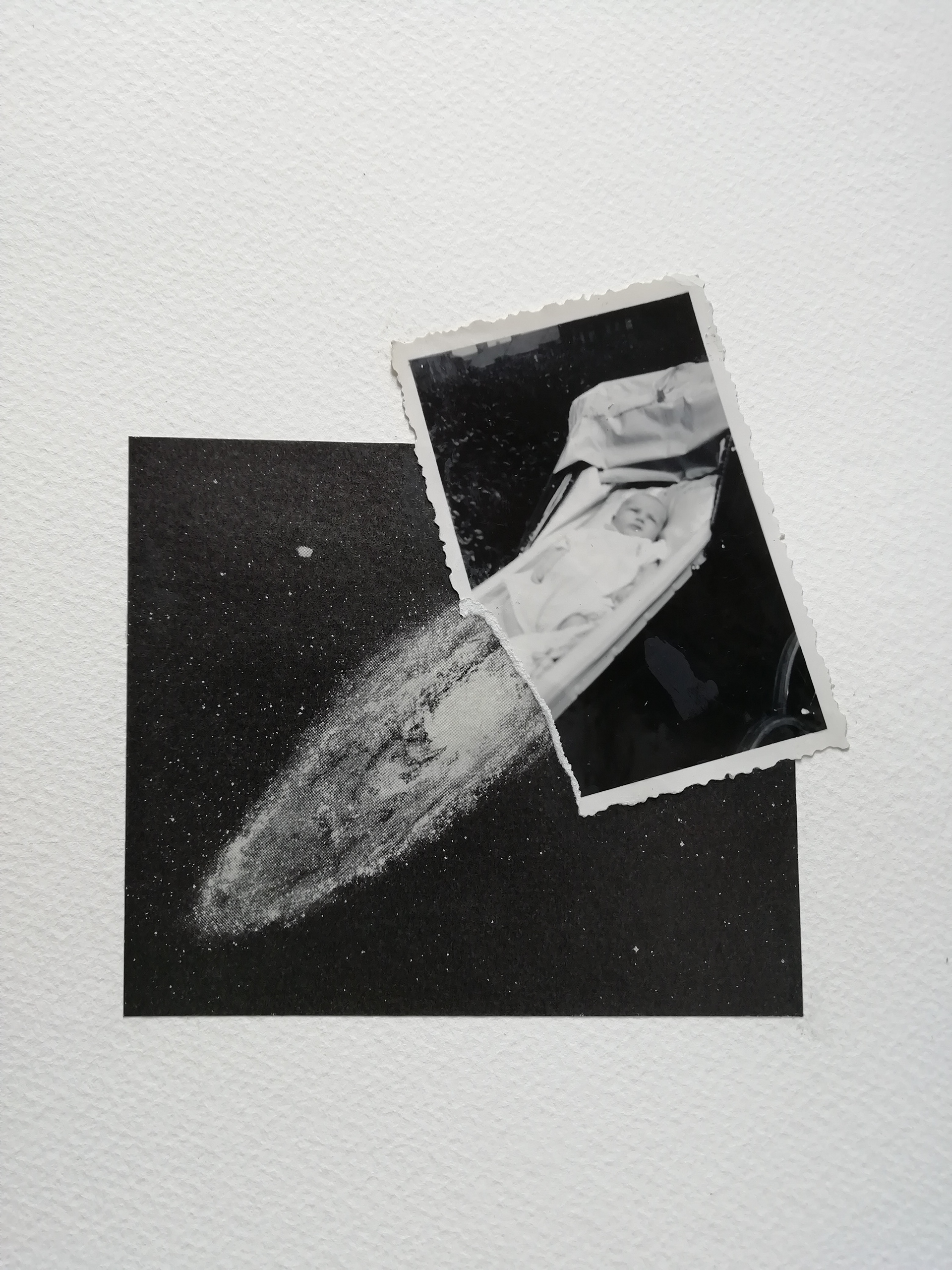 Interior landscapes #11_2020_Collage, grafite e acquerello su carta_20x28 cm_300,00