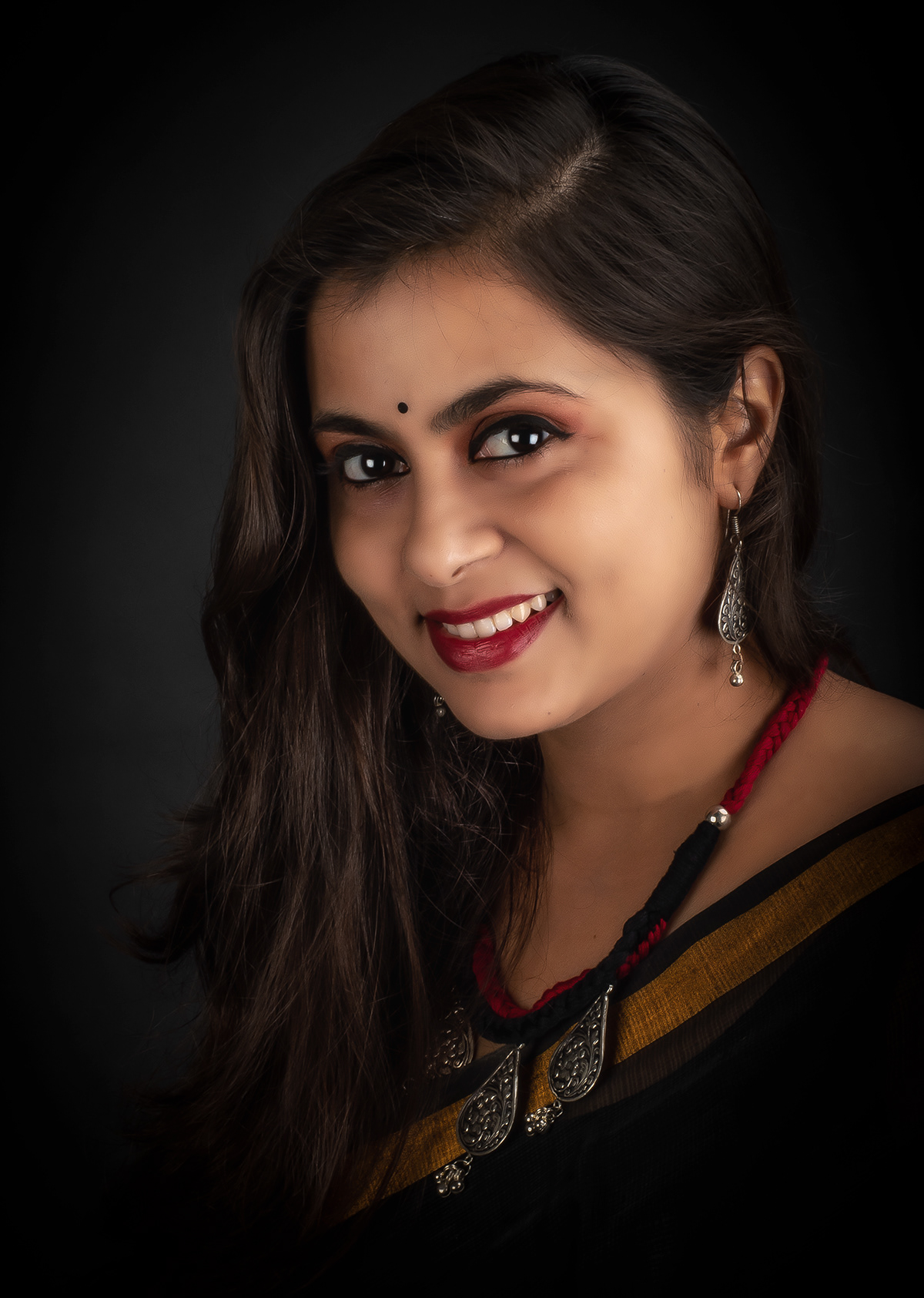 KINJUKALAKAAR PHOTOGRAPHY - Traditional Portrait shoot with Satabdi ...