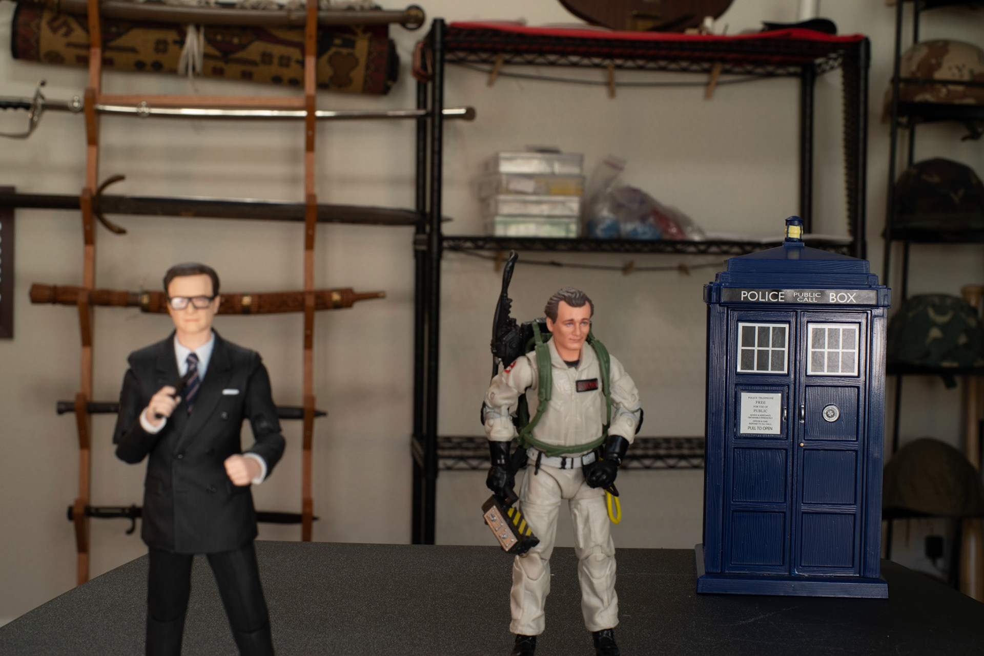 Back Figure in Focus on F16