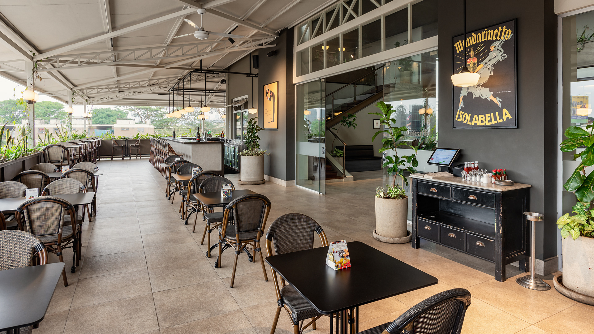 mobb-studio-artcaffe-capital-centre-nairobi