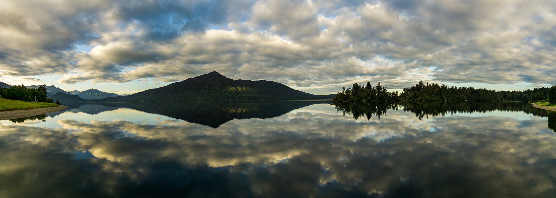 Lake Kaniere, Hokitika, New Zealand