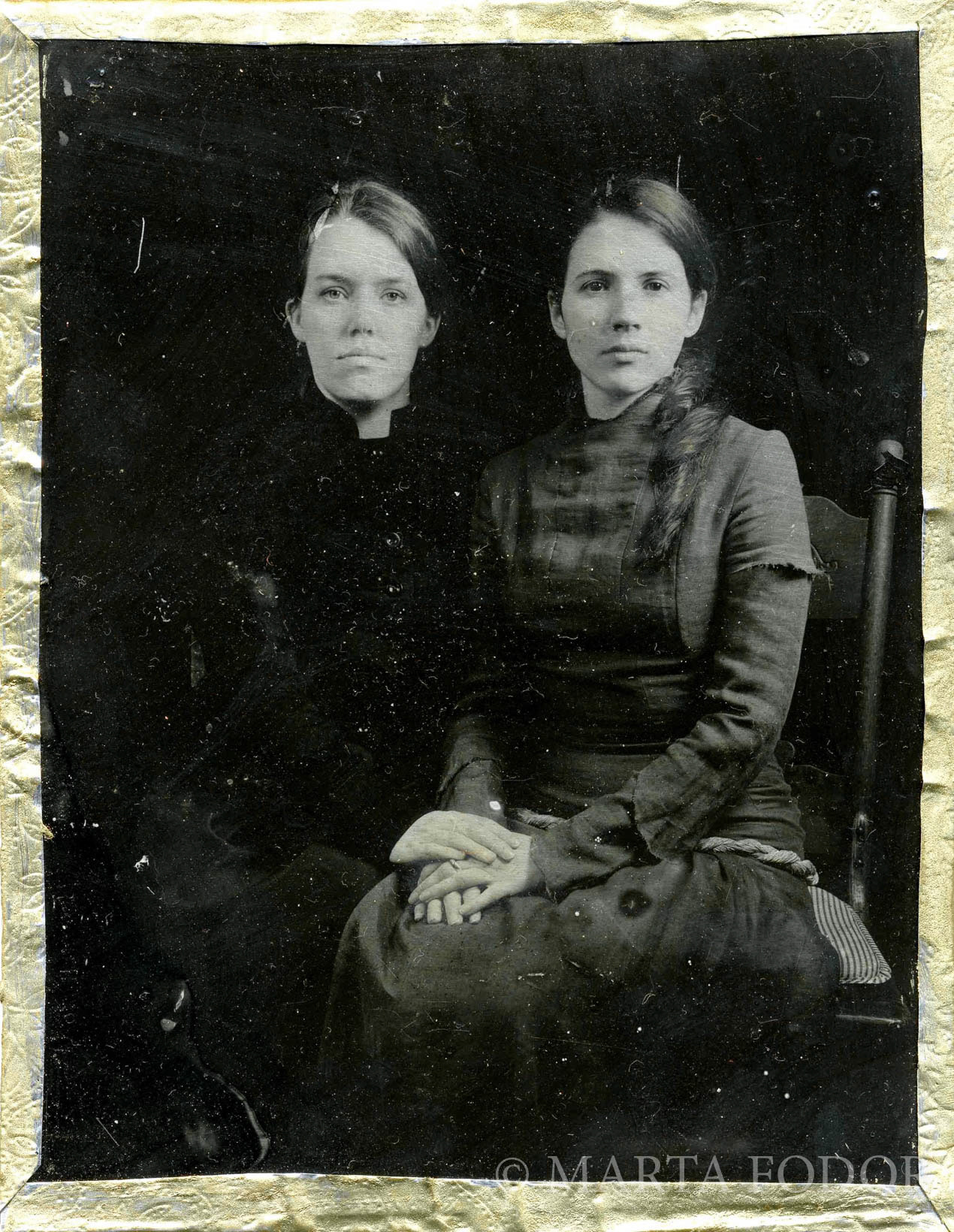 Portait of two women