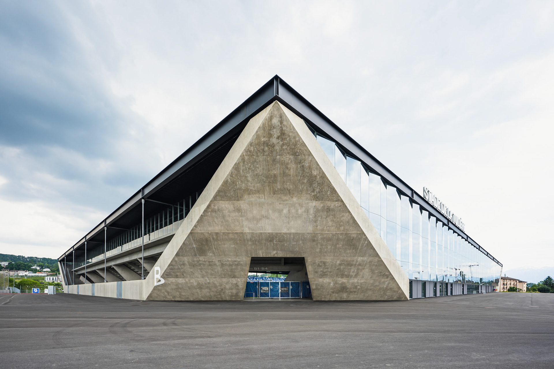 Stade de la Tuilière